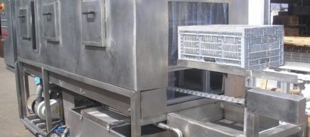 Industrial-crate-washing-and-drying-800x600